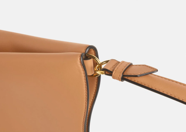Túi Versace Virtus Lagre Hobo Caramel 1000704-D5VIT-1K26V - Ảnh 5