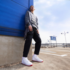 Alternative view of Giày Nike Air Force 1 High '07 'University Red' CV1753-100