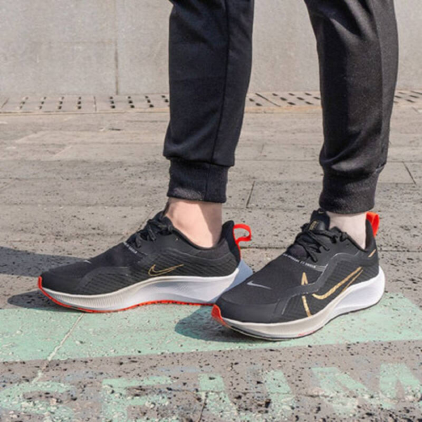 Giày Nike Air Zoom Pegasus 37 Shield 'Black Gold' DJ3271-061 - Ảnh 5
