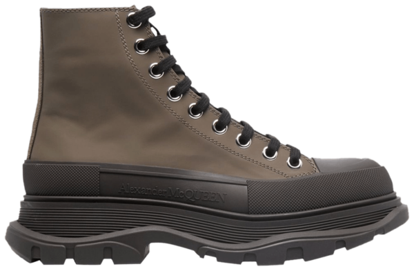 Giày Alexander McQueen Tread Slick Boots 'Khaki Black' 627206-WHYK3-3238