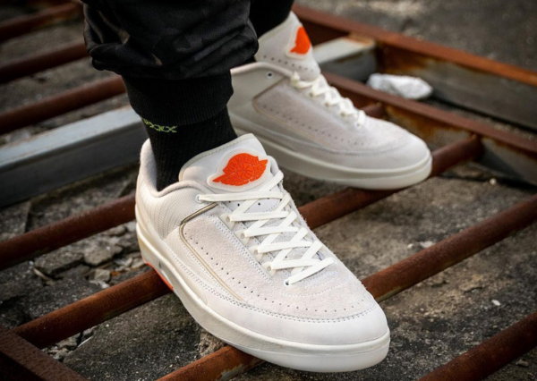 Giay Nike Shelflife x Air Jordan 2 Retro Low 'White Sail' DV7128-110