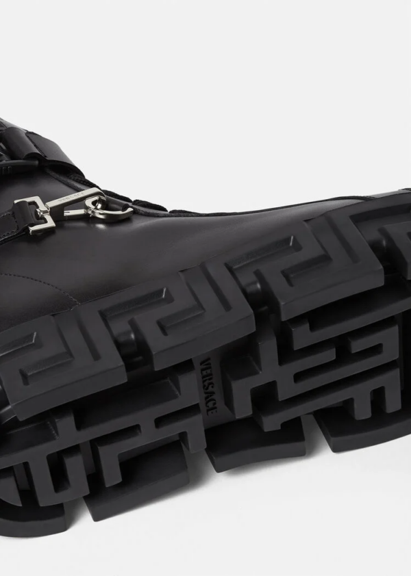 Giày Versace Greca Labyrinth Leather Boots Black 1000791-1A00633-1B00B - Ảnh 2