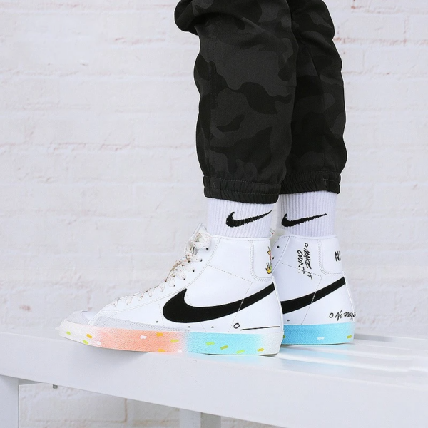 Giày Nike Blazer Mid '77 Vintage 'Make It Count' DJ4278-101 - Ảnh 2