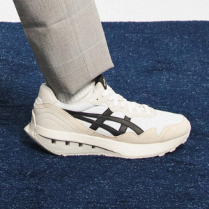 Alternative view of Giày Asics Jogger X81 'Beige Brown' 1201A744-100