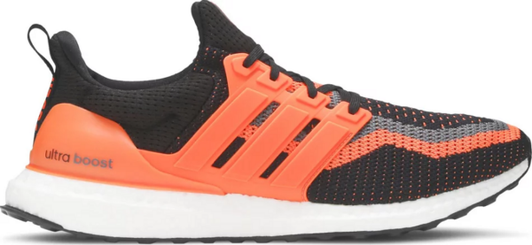 Giày Adidas Juventus FC x UltraBoost DNA 'Football Pack' FZ3624
