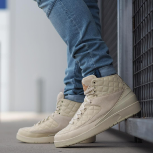 Alternative view of Giày Nike Just Don x Air Jordan 2 Retro 'Beach' 834825-250
