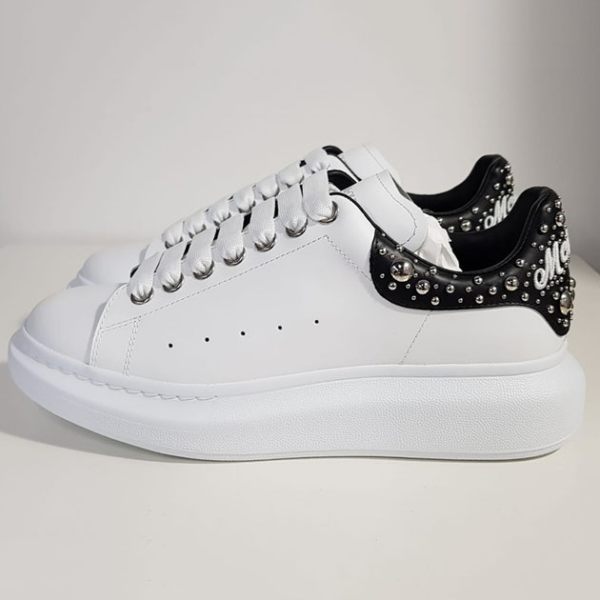 Giày Alexander McQueen Oversized Sneaker 'Studded White' 575418 WHVIX 9028 - Ảnh 3