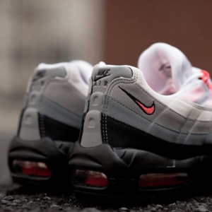 Alternative view of Giày Nike Air Max 95 'Solar Red' 2011 609048-106