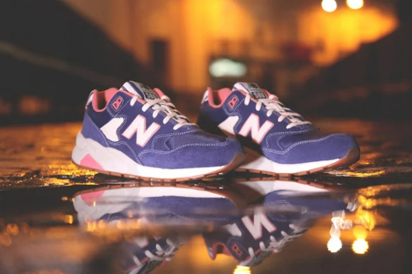 Giày New Balance Wmns 580 'Seaside Hideaway' WRT580RH - Ảnh 5