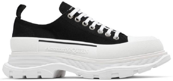 Giày Alexander McQueen Tread Slick Lace Up 'Black White' 604257 W4L32 1070