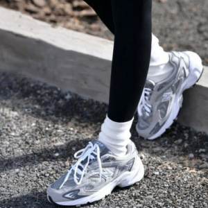 Alternative view of Giày New Balance 725 'Grey' ML725P