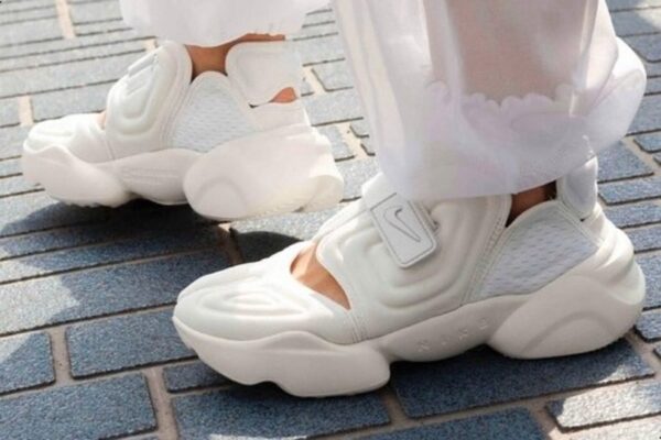 Giày Nike Aqua Rift CW7164-100 - Ảnh 4