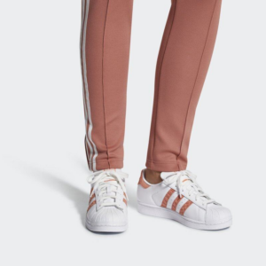 Giay Adidas SuperStar W 'White Chalk Coral' CG5462