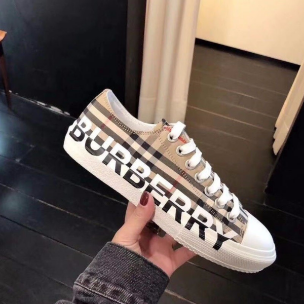 Giày Burberry Logo Print Vintage Check Sneakers 8024301 - Ảnh 3