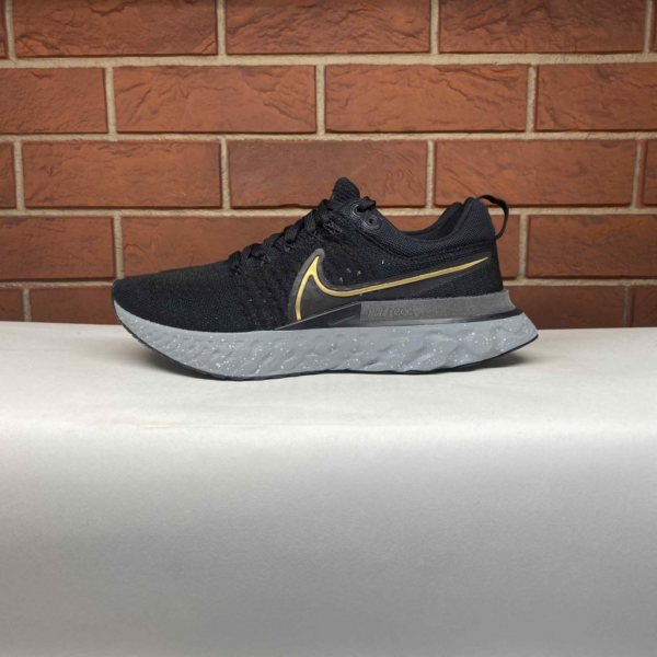 Giày Nike React Infinity Run Flyknit 2 'Black Metallic Gold' CT2357-009 - Ảnh 5