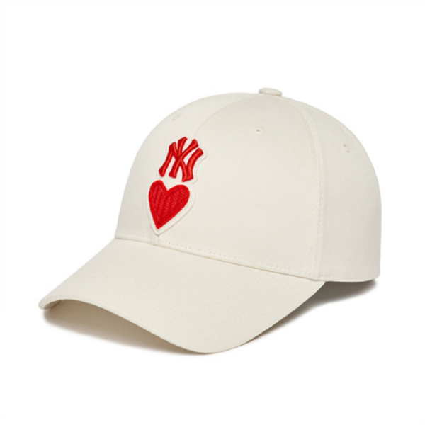 Mũ MLB Heart Ball Cap NY Yankees Red White 3ACPH032N-50IVS