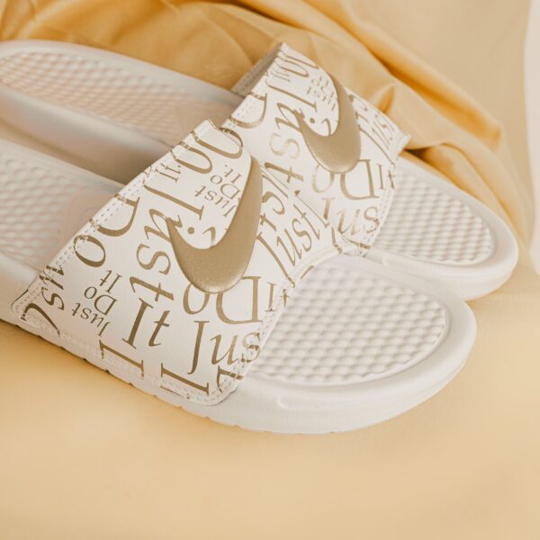 Dép Nike Benassi Just Do It Print White 'Metallica Gold' 618919-116 - Ảnh 2