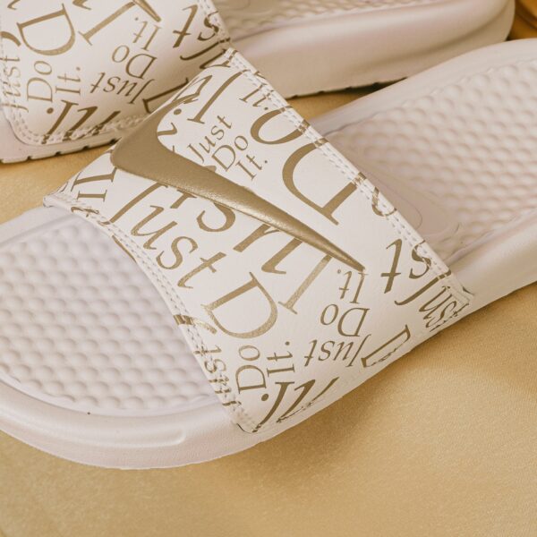 Dép Nike Benassi Just Do It Print White 'Metallica Gold' 618919-116 - Ảnh 4