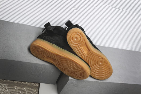 Giày Nike SF Air Force 1 Mid 'Black Gum' AA3966-002 - Ảnh 4