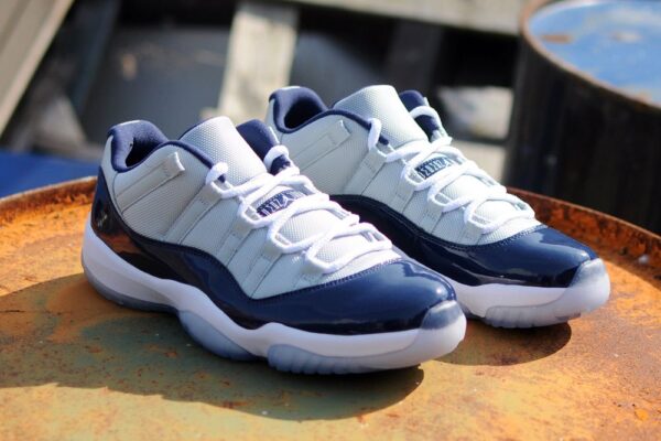 Giày Nike Air Jordan 11 Retro Low BG 'Georgetown' 528896-007 - Ảnh 3