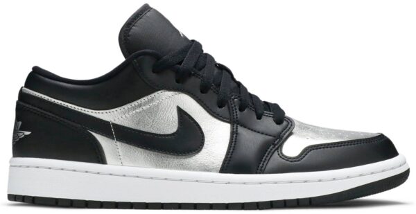 Giày Nike Air Jordan 1 Low SE Black Metallic Silver DA5551-001