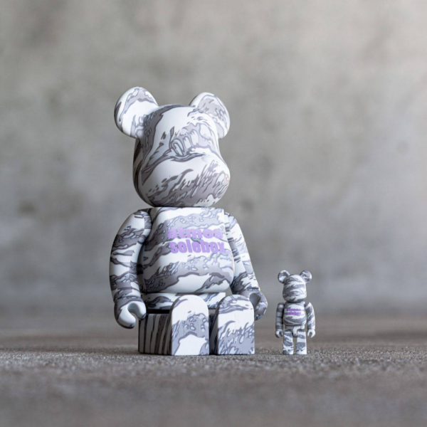 Mô hình Bearbrick x Atmos x Solebox 100% & 400% Set Grey - Ảnh 4