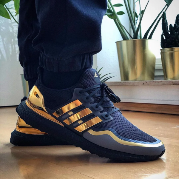 Giày Adidas UltraBoost 'Metallic Gold' EG8102 - Ảnh 3