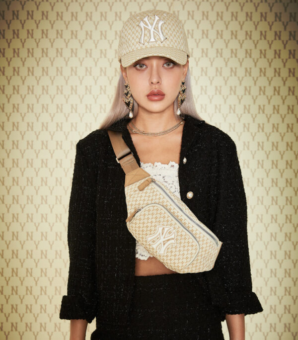 Túi MLB Waist Bag Monogram Beige 32BGC9911-50B - Ảnh 6