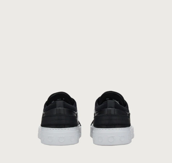 Giay Salvatore Ferragamo Gancini 'Black' 020840-753540