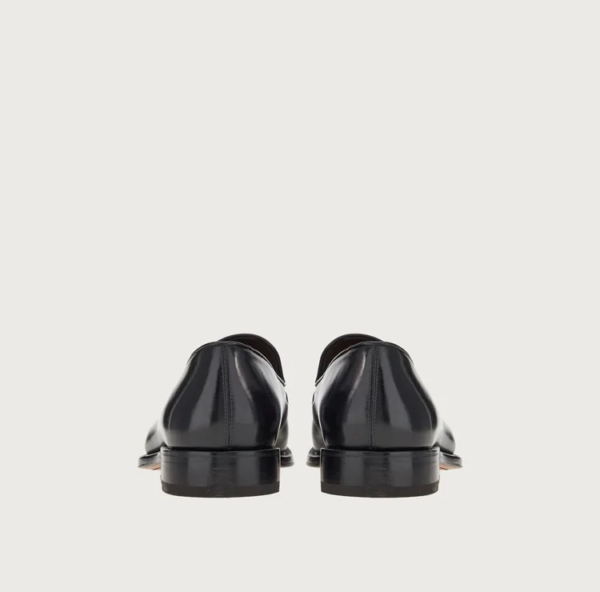 Giày Salvatore Ferragamo Moccasin Tassels 'Black' 020780-753941 - Ảnh 3