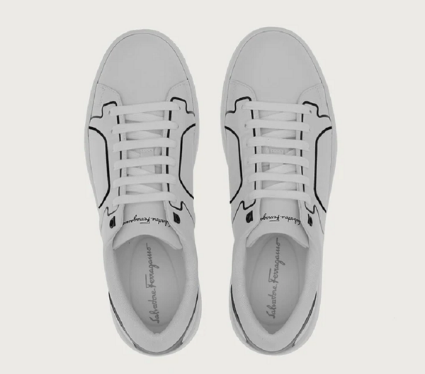Giay Ferragamo Gancini 'White Black' 020832-754101