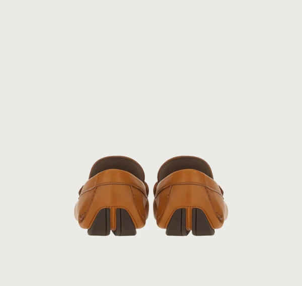 Giày Salvatore Ferragamo Driver Gancini 'New Vicuna' 020803-754917 - Ảnh 3