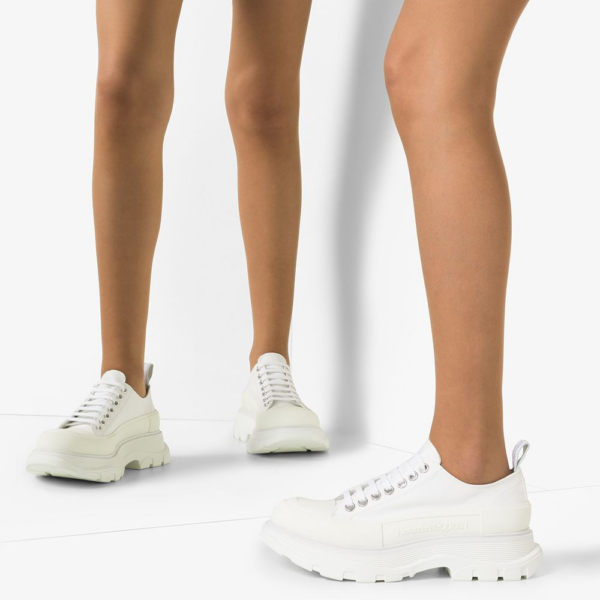 Giày Alexander McQueen Wmns Tread Slick Lace Up 'White' 611705-W4L32-9000 - Ảnh 2