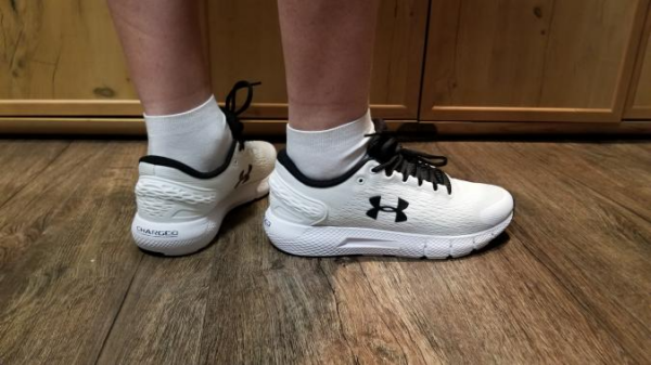 Giày Under Armour Charged Rogue 2 'White' 3022592-100 - Ảnh 2