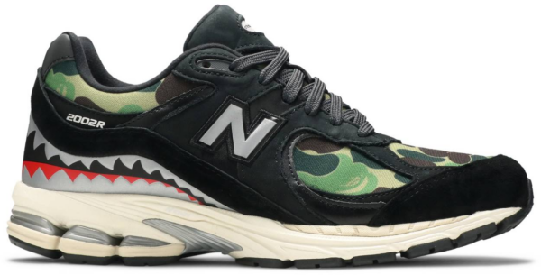 Giày New Balance BAPE x 2002R 'Apes Together Strong Black Camo' M2002RBF