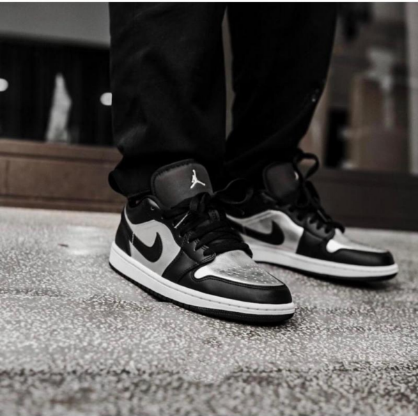 Giày Nike Air Jordan 1 Low SE Black Metallic Silver DA5551-001 - Ảnh 6