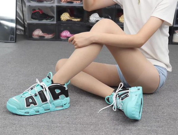 Giày Nike Air More Uptempo '96 QS 'Light Aqua' CN8118-400 - Ảnh 3