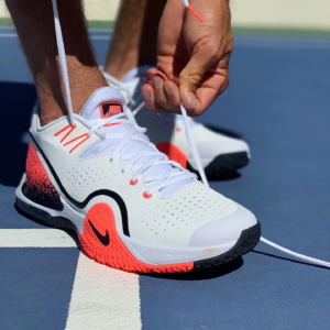 Alternative view of Giày Tennis Nike Court Tech Challenge 20 'Lava' BQ0234-100