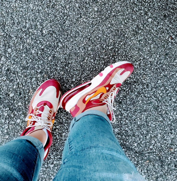 Nike Air Max 270 React 'Noble Red Team Gold' AO4971-601 - Ảnh 3
