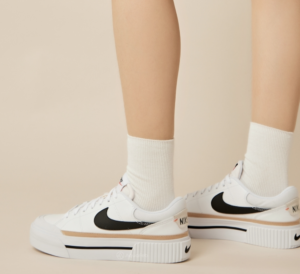 Giay Nike Court Legacy Lift 'White Black' DM7590-100