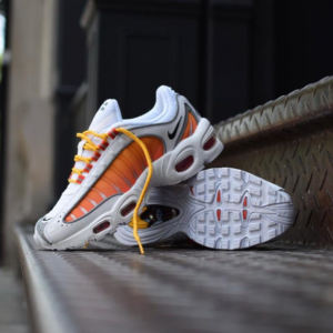 Alternative view of Giày Nike Wmns Air Max Tailwind 4 NRG 'White University Gold' CK4122-100