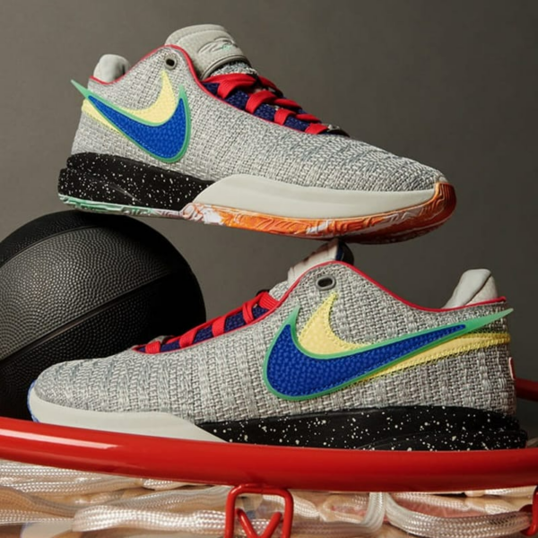 Giay Nike LeBron 20 EP 'Nike Lifer' DJ5422-002