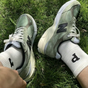 Giay New Balance 990v3 'JJJJound Olive' M990JD3