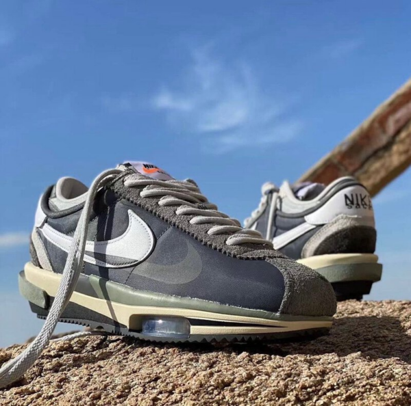 Giày Nike Zoom Cortez SP 'Sacai Iron Grey' DQ0581-001 - Ảnh 2