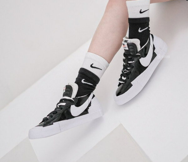 Giày Nike Blazer Low 'Sacai Black Leather' DM6443-001 - Ảnh 4