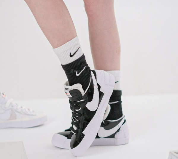 Giày Nike Blazer Low 'Sacai Black Leather' DM6443-001 - Ảnh 3