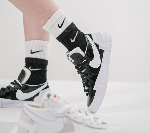 Giày Nike Blazer Low 'Sacai Black Leather' DM6443-001 - Ảnh 2