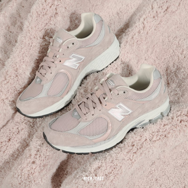 Giày New Balance 2002R 'Cherry Blossom Powder' ML2002R4 - Ảnh 3