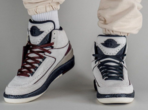 Alternative view of Giày Nike Air Jordan 2 x A Ma Maniére 'Sail' DO7216-100