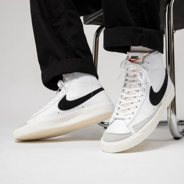 Giày Nike Blazer Mid '77 Vintage 'White Black' BQ6806-100 - Ảnh 2